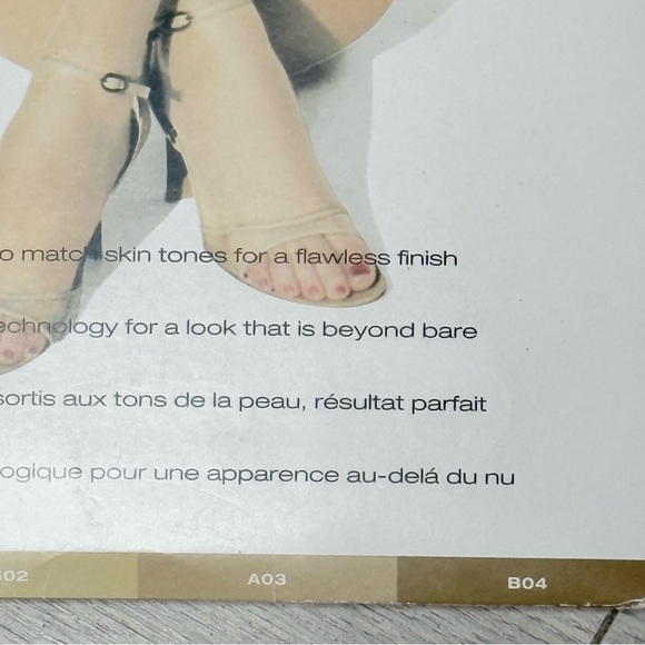 Donna Karan Hosiery - Nude - Picture 4 of 10